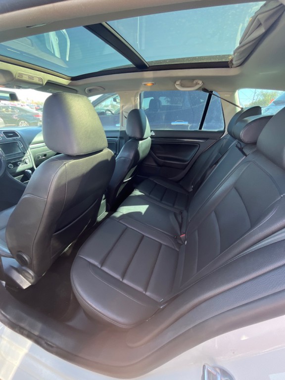 2014 Volkswagen Jetta Image 6