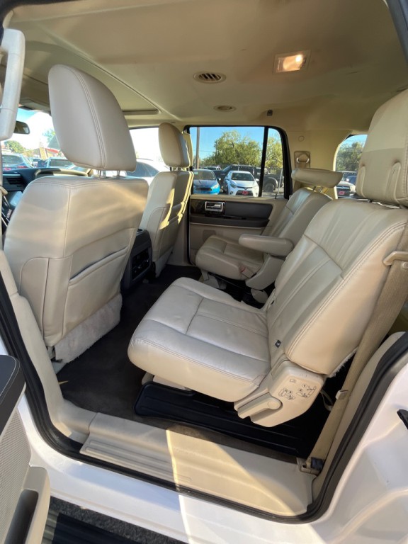 2017 Lincoln Navigator Image 7