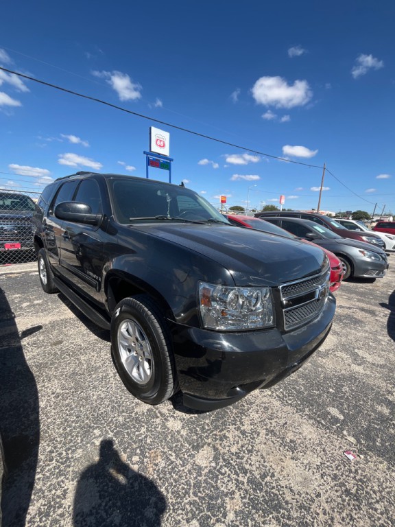 2009 Chevrolet Tahoe Image 2