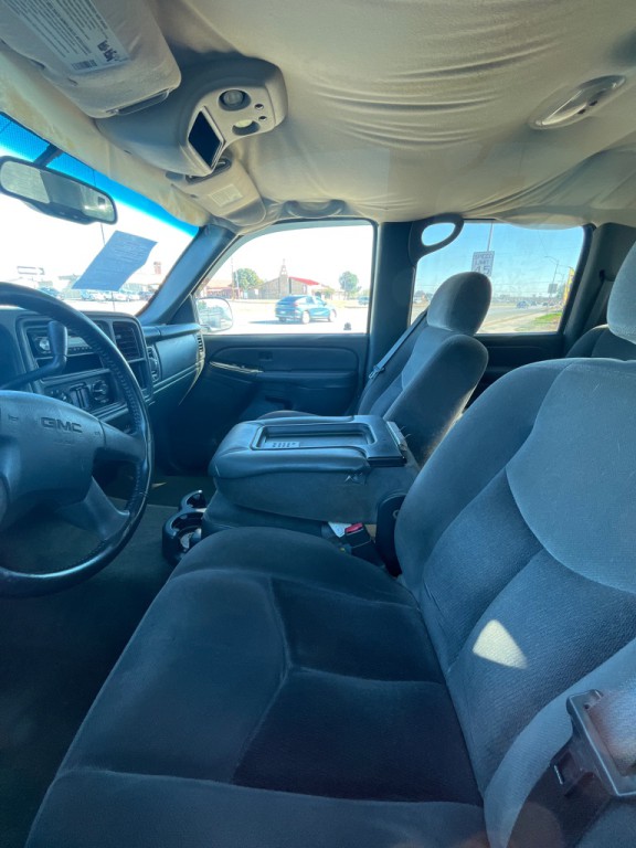 2005 GMC Sierra Image 5