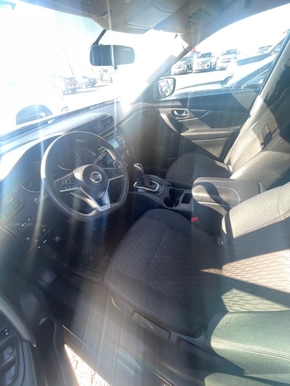 2017 Nissan Rogue Image 5