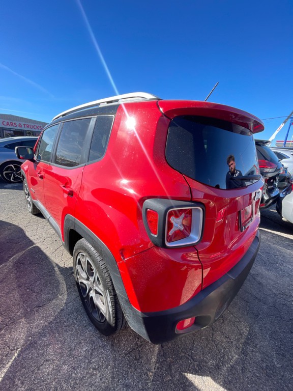 2016 Jeep Renegade Image 4