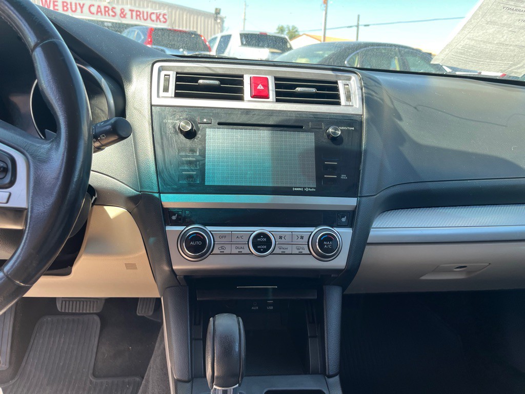 2015 Subaru Outback Image 7
