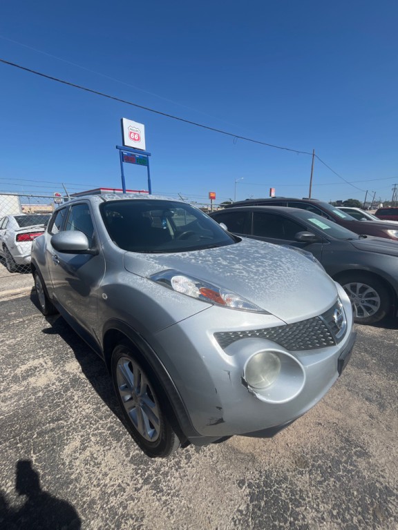 2014 Nissan Juke Image 2