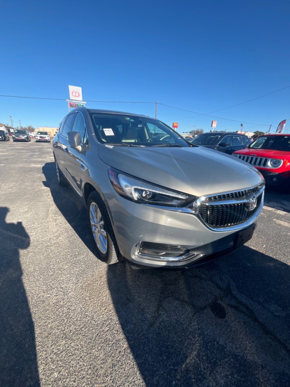 2018 Buick Enclave Image 2