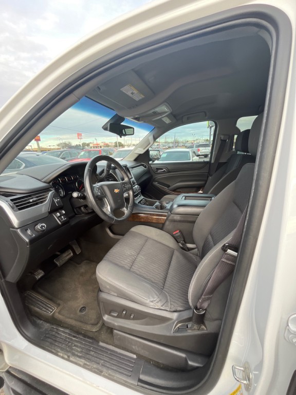 2016 Chevrolet Tahoe Image 5