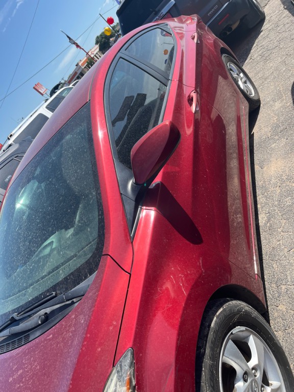 2014 Hyundai Elantra Image 2