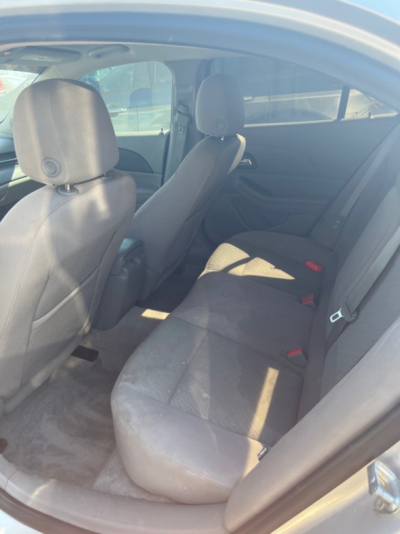 2013 Chevrolet Malibu Image 6