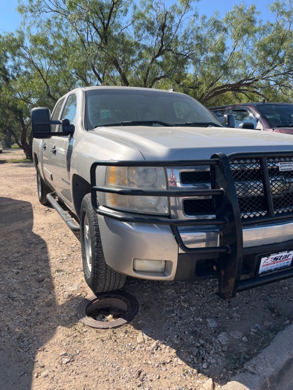 2007 Chevrolet Silverado 1500 Image 1