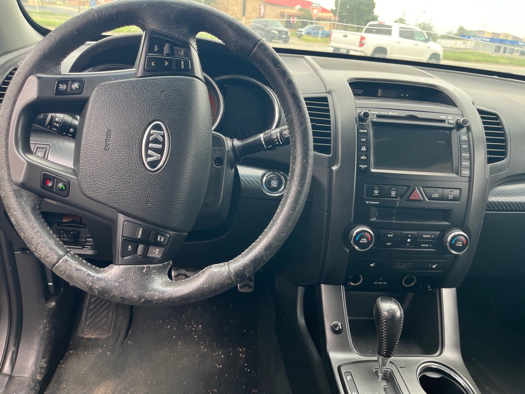 2011 Kia Sorento Image 6