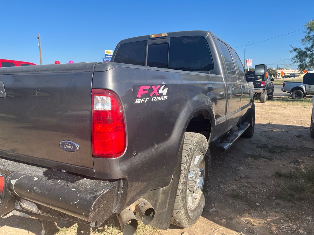 2008 Ford F-250 Image 3