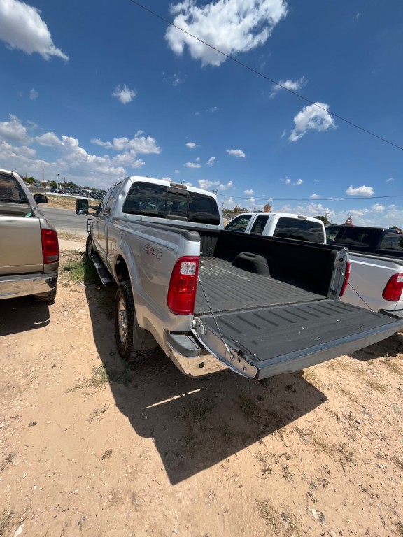 2010 Ford F-350 Image 4