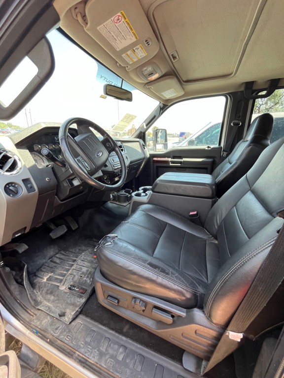 2010 Ford F-350 Image 6