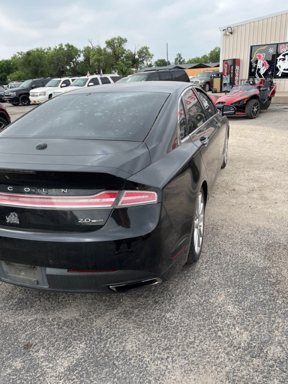 2015 Lincoln MKZ Image 3