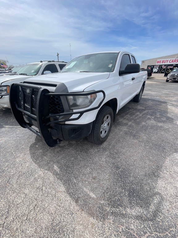 2018 Toyota Tundra Image 1