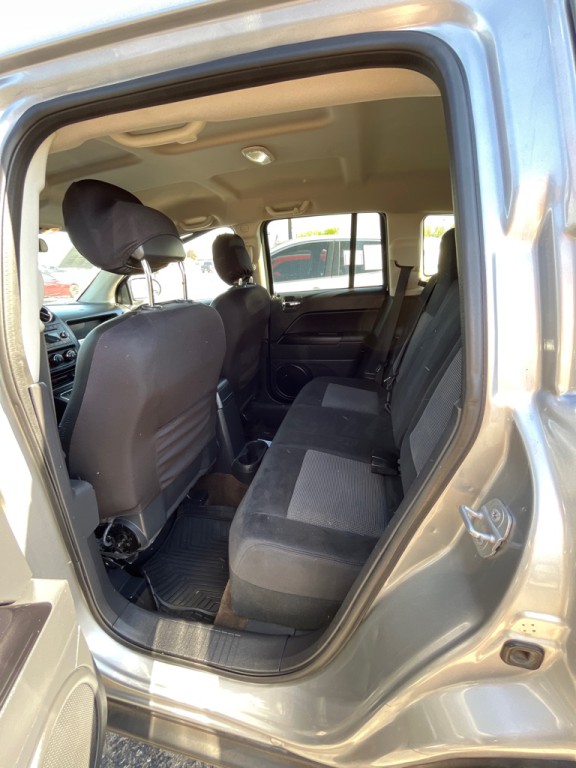2015 Jeep Compass Image 6