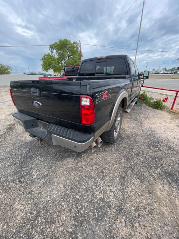 2011 Ford F-250 Image 3