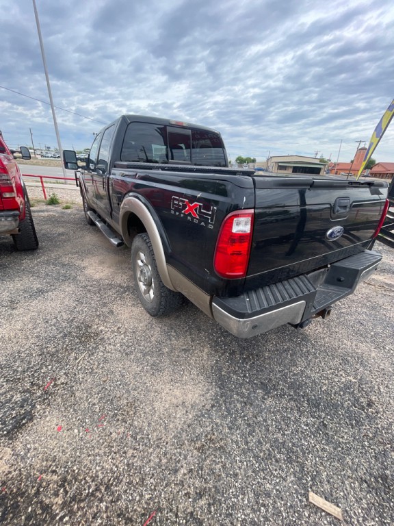 2011 Ford F-250 Image 4