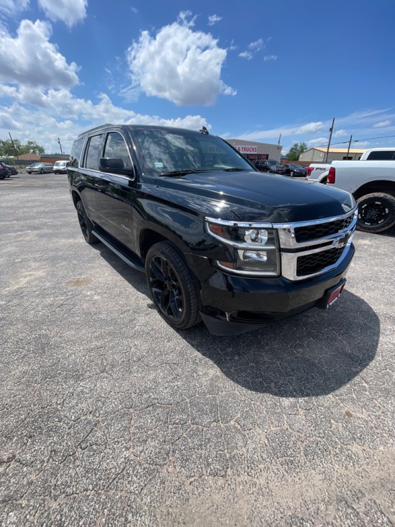 2018 Chevrolet Tahoe Image 2