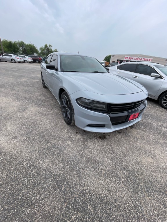 2021 Dodge Charger Image 2