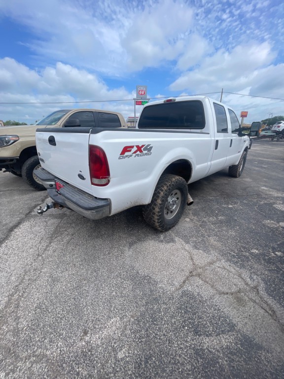 2005 Ford F-250 Image 3