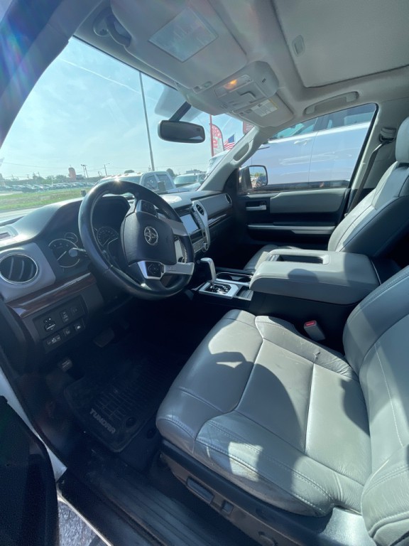 2015 Toyota Tundra Image 5