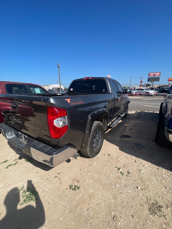 2016 Toyota Tundra Image 3