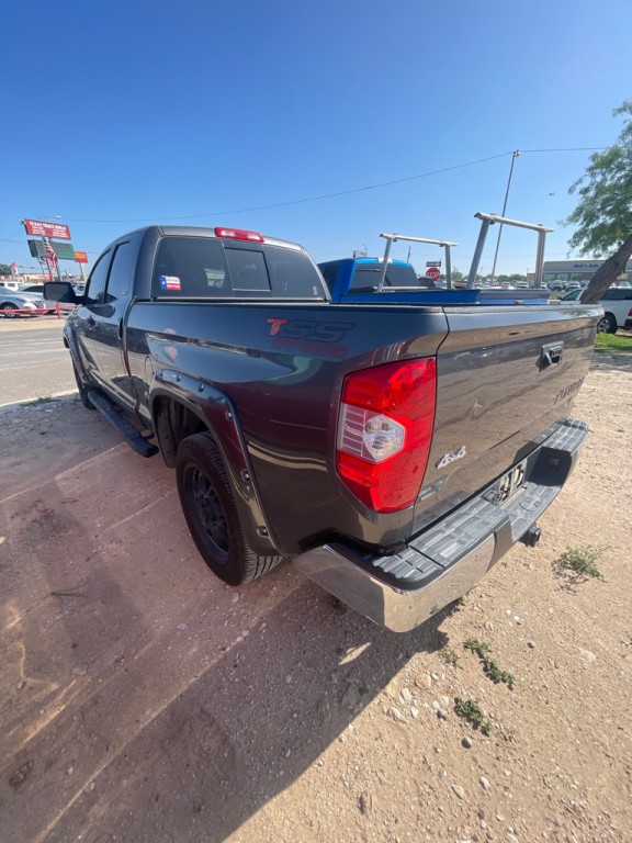 2016 Toyota Tundra Image 4