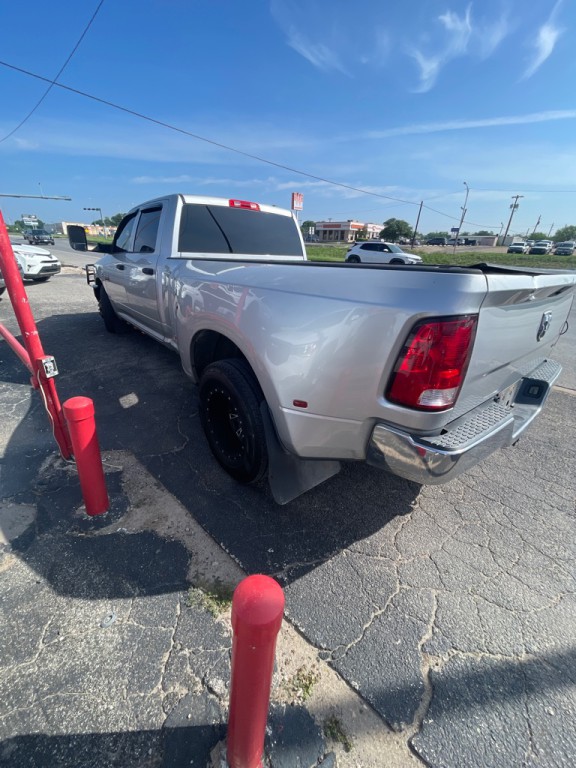2012 Dodge Ram 3500 Image 4
