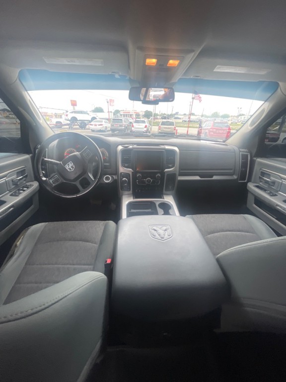 2016 RAM 1500 Image 14