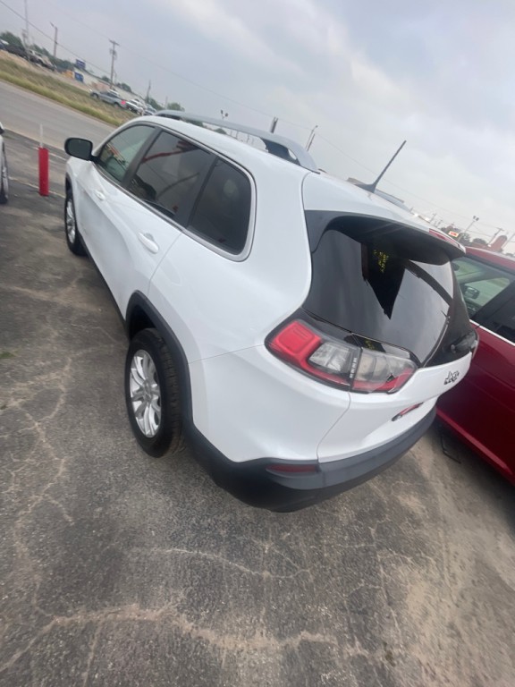 2019 Jeep Cherokee Image 4