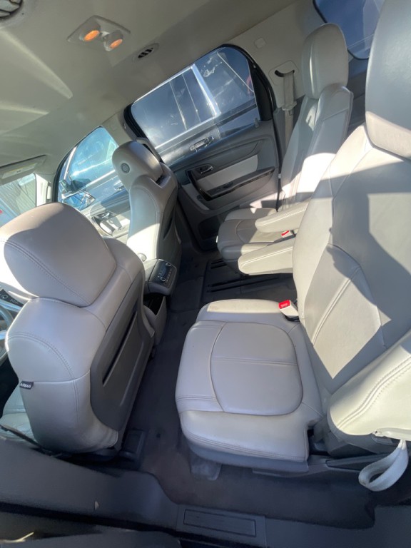 2013 GMC Acadia Image 6