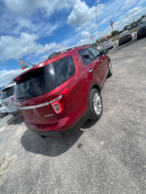 2014 Ford Explorer Image 3