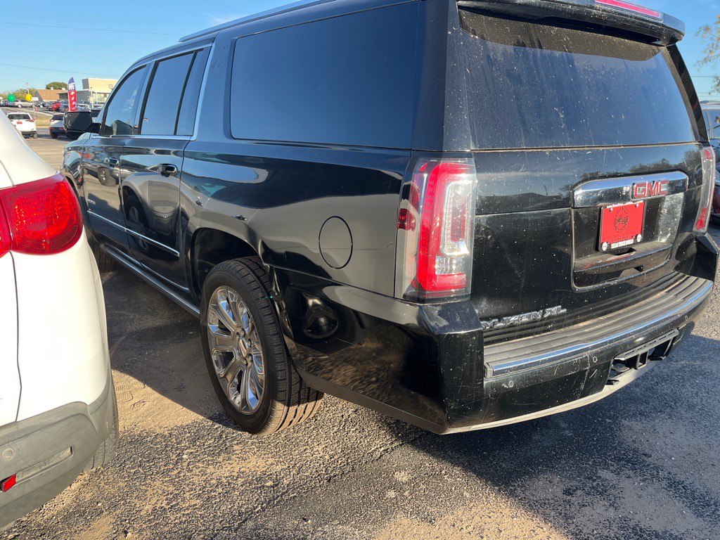 2015 GMC Yukon Image 4