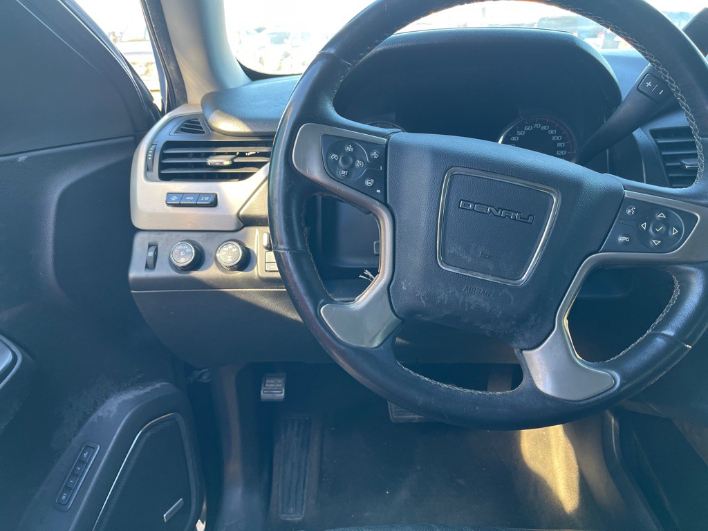 2015 GMC Yukon Image 6