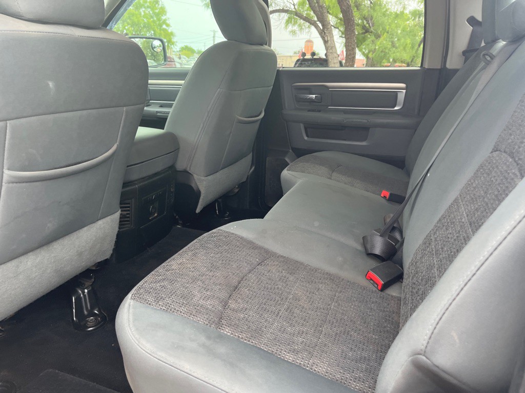 2016 RAM 1500 Image 8