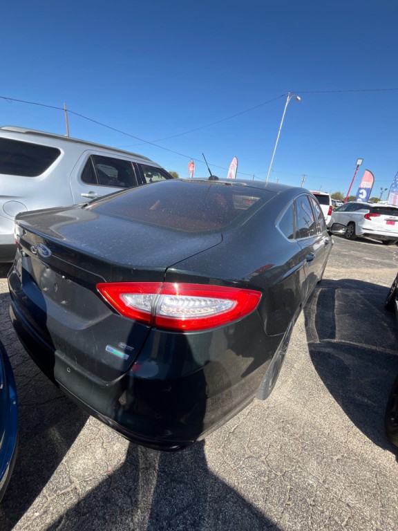 2014 Ford Fusion Image 3