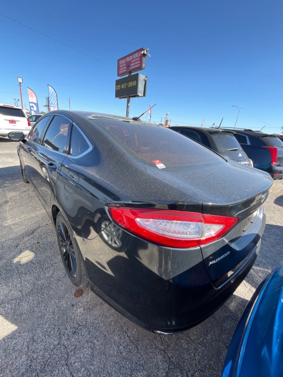 2014 Ford Fusion Image 4