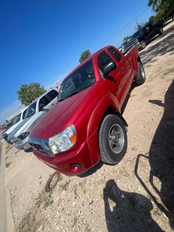 2011 Toyota Tacoma Image 1