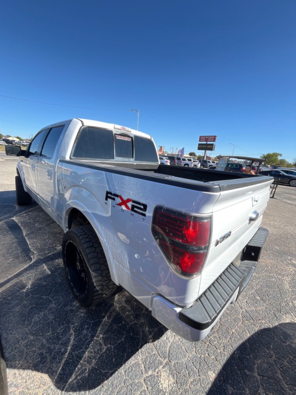 2011 Ford F-150 Image 4
