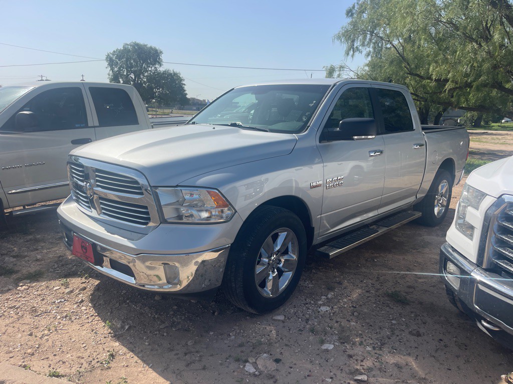 2016 RAM 1500 Image 1