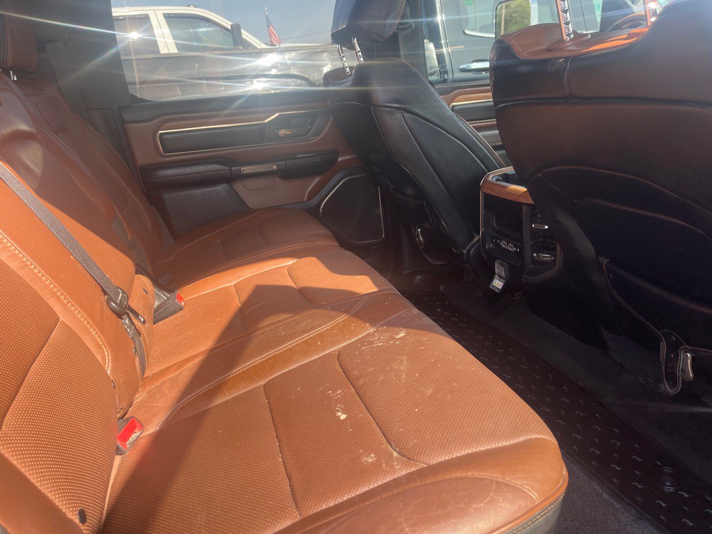 2020 RAM 1500 Image 3