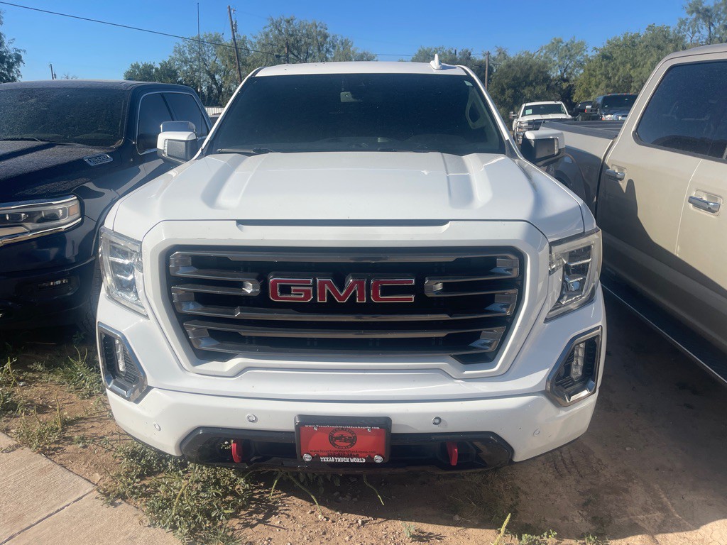 2020 GMC Sierra Image 2