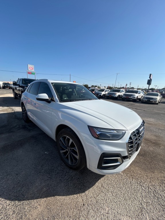 2021 Audi Q5 Image 1
