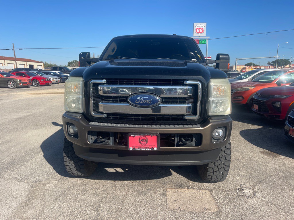 2015 Ford F-250 Image 2