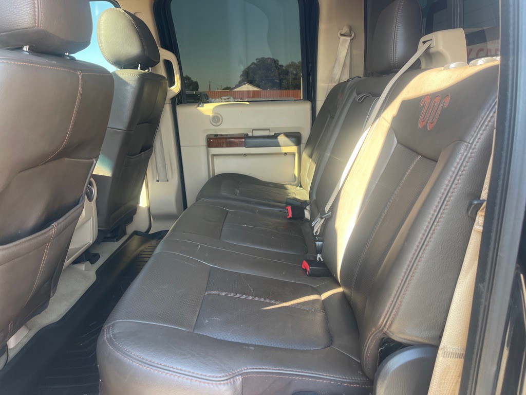 2015 Ford F-250 Image 5