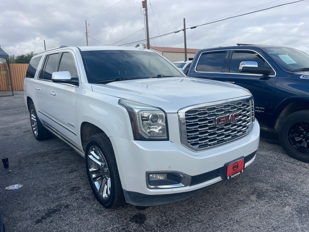 2017 GMC Yukon Image 1
