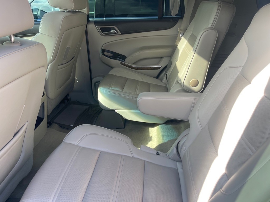 2015 GMC Yukon Image 3