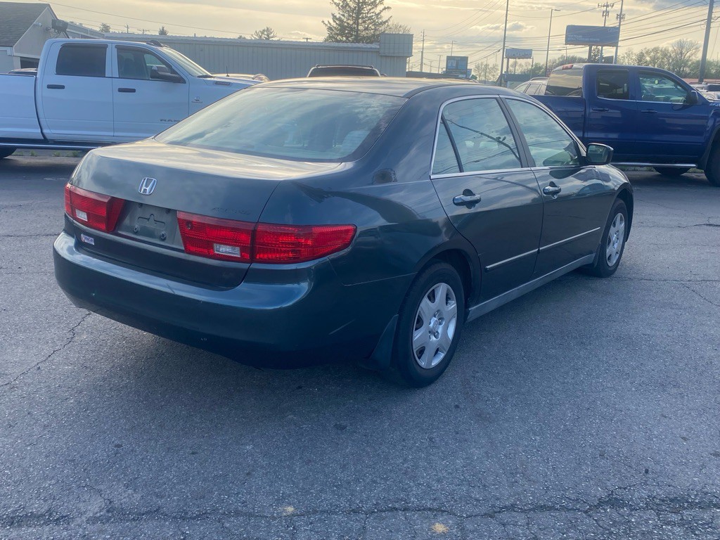 2005 Honda Accord Image 3