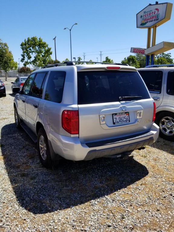 2003 Honda Pilot Image 2
